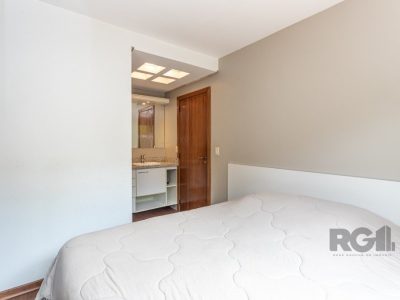 Apartamento à venda com 90m², 3 quartos, 1 suíte, 2 vagas no bairro Ipanema em Porto Alegre - Foto 14