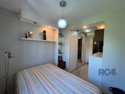 Casa Condominio à venda com 201m², 3 quartos, 1 suíte, 2 vagas no bairro Ipanema em Porto Alegre - Foto 36