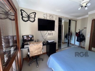 Casa Condominio à venda com 201m², 3 quartos, 1 suíte, 2 vagas no bairro Ipanema em Porto Alegre - Foto 19