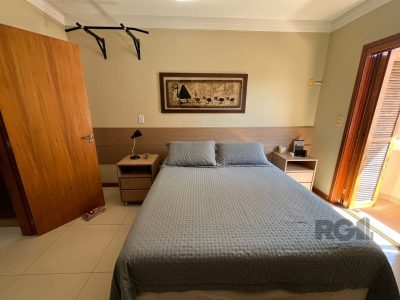 Casa Condominio à venda com 201m², 3 quartos, 1 suíte, 2 vagas no bairro Ipanema em Porto Alegre - Foto 22