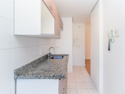 Apartamento à venda com 61m², 2 quartos, 1 suíte, 1 vaga no bairro Partenon em Porto Alegre - Foto 46