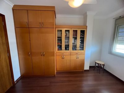 Apartamento à venda com 102m², 2 quartos, 1 suíte, 1 vaga no bairro Menino Deus em Porto Alegre - Foto 24