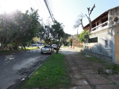 Casa à venda com 200m², 3 quartos, 1 suíte, 2 vagas no bairro Jardim Itu em Porto Alegre - Foto 25