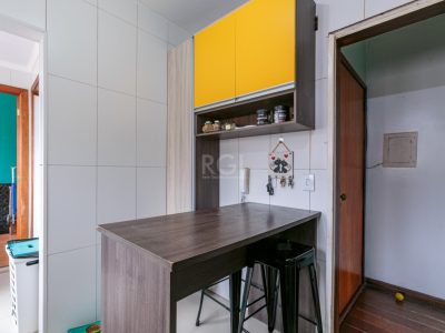 Apartamento à venda com 87m², 2 quartos, 1 vaga no bairro Partenon em Porto Alegre - Foto 12