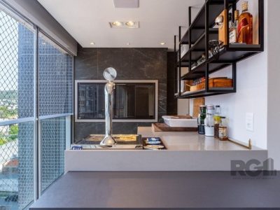 Apartamento à venda com 127m², 3 quartos, 3 suítes, 2 vagas no bairro Central Parque em Porto Alegre - Foto 8