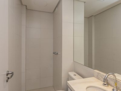 Apartamento à venda com 65m², 3 quartos, 1 suíte, 2 vagas no bairro Petrópolis em Porto Alegre - Foto 18