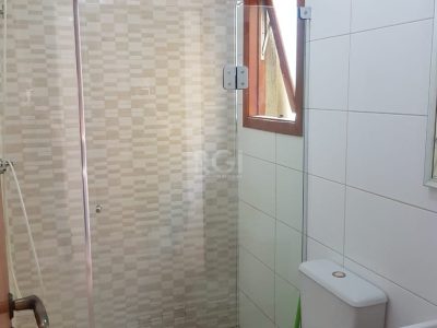 Casa à venda com 300m², 4 quartos, 1 suíte, 2 vagas no bairro Glória em Porto Alegre - Foto 28