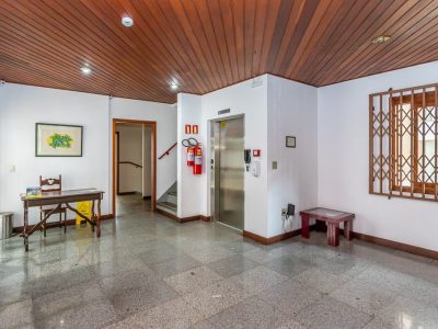 Apartamento à venda com 124m², 3 quartos, 1 suíte, 2 vagas no bairro Petrópolis em Porto Alegre - Foto 23