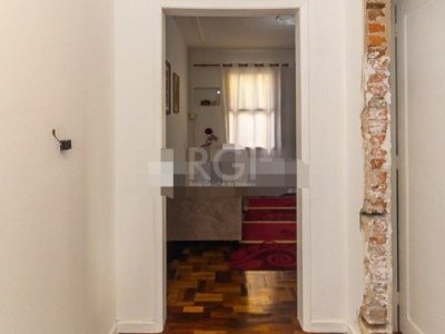 Apartamento à venda com 53m², 2 quartos no bairro Petrópolis em Porto Alegre - Foto 6