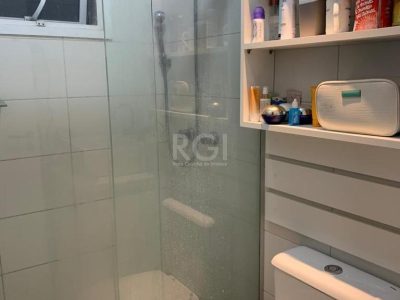 Apartamento à venda com 59m², 2 quartos, 1 suíte, 1 vaga no bairro Menino Deus em Porto Alegre - Foto 14