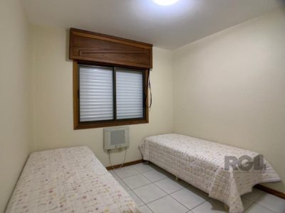 Apartamento à venda com 146m², 3 quartos, 1 suíte, 2 vagas no bairro Navegantes em Capão da Canoa - Foto 9