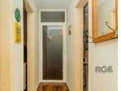 Apartamento à venda com 109m², 3 quartos, 1 suíte, 2 vagas no bairro Bom Fim em Porto Alegre - Foto 5