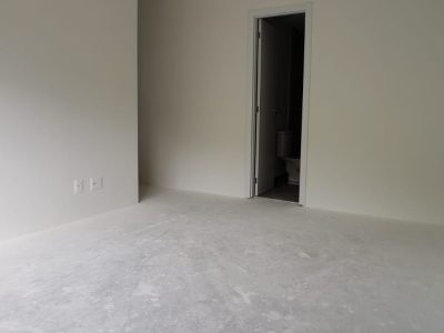 Apartamento à venda com 101m², 3 quartos, 3 suítes, 2 vagas no bairro Menino Deus em Porto Alegre - Foto 6