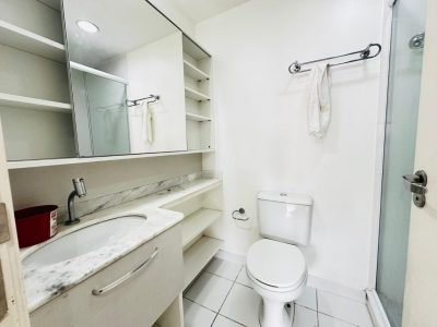 Apartamento à venda com 67m², 3 quartos, 1 suíte, 1 vaga no bairro Vila Ipiranga em Porto Alegre - Foto 12