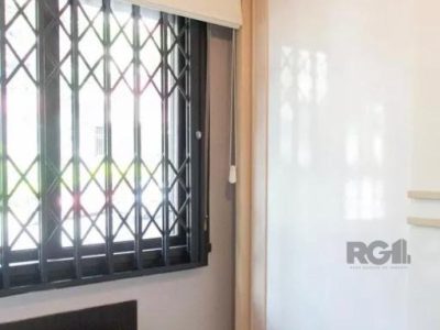 Apartamento à venda com 100m², 3 quartos, 1 suíte, 1 vaga no bairro Rio Branco em Porto Alegre - Foto 8