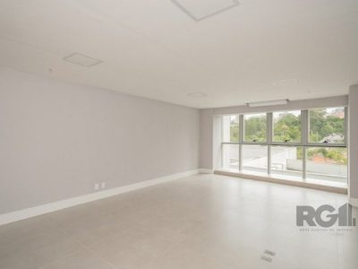 Conjunto/Sala à venda com 48m², 1 vaga no bairro Petrópolis em Porto Alegre - Foto 2