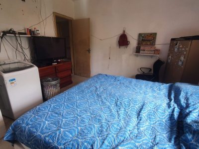 Casa à venda com 200m², 5 quartos, 1 suíte, 4 vagas no bairro Santa Tereza em Porto Alegre - Foto 11