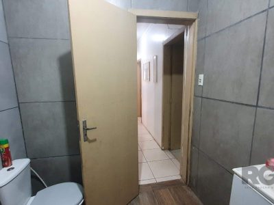 Casa à venda com 200m², 5 quartos, 1 suíte, 4 vagas no bairro Santa Tereza em Porto Alegre - Foto 27