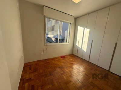 Apartamento à venda com 38m², 1 quarto no bairro Passo d'Areia em Porto Alegre - Foto 5