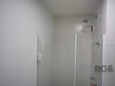 Apartamento à venda com 78m², 3 quartos, 1 suíte, 1 vaga no bairro Jardim Itu em Porto Alegre - Foto 13