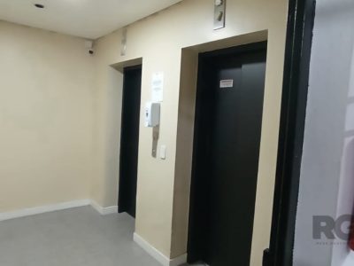 Conjunto/Sala à venda com 80m² no bairro Três Figueiras em Porto Alegre - Foto 14