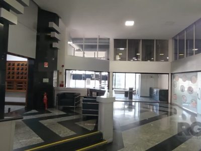 Conjunto/Sala à venda com 80m² no bairro Três Figueiras em Porto Alegre - Foto 12