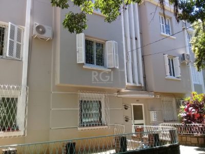 Apartamento à venda com 90m², 2 quartos no bairro Auxiliadora em Porto Alegre - Foto 2