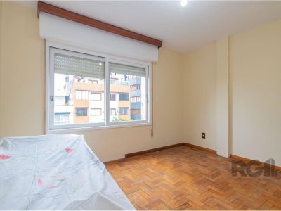 Apartamento à venda com 104m², 3 quartos, 1 suíte, 1 vaga no bairro São João em Porto Alegre - Foto 15