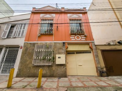 Casa à venda com 256m², 2 quartos, 3 vagas no bairro Centro Histórico em Porto Alegre - Foto 2