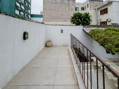 Casa à venda com 256m², 2 quartos, 3 vagas no bairro Centro Histórico em Porto Alegre - Foto 28