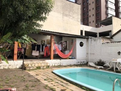 Casa à venda com 200m², 3 quartos, 1 suíte, 2 vagas no bairro Chácara das Pedras em Porto Alegre - Foto 23