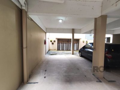 Cobertura à venda com 199m², 3 quartos, 1 suíte, 2 vagas no bairro Bela Vista em Porto Alegre - Foto 38