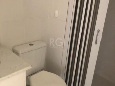 Apartamento à venda com 52m², 2 quartos, 1 suíte, 1 vaga no bairro Glória em Porto Alegre - Foto 2