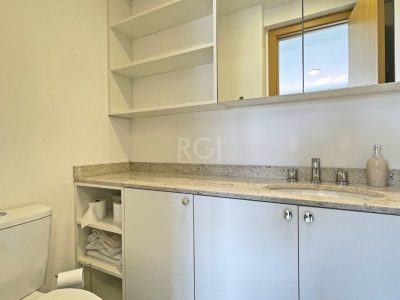 Apartamento à venda com 75m², 3 quartos, 1 suíte, 1 vaga no bairro Farroupilha em Porto Alegre - Foto 18