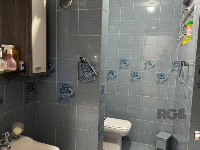 Casa à venda com 299m², 5 quartos, 1 suíte, 5 vagas no bairro Santa Tereza em Porto Alegre - Foto 14