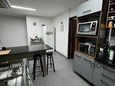 Casa à venda com 299m², 5 quartos, 1 suíte, 5 vagas no bairro Santa Tereza em Porto Alegre - Foto 8