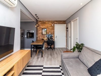 Apartamento à venda com 40m², 1 quarto, 1 suíte, 1 vaga no bairro Cristal em Porto Alegre - Foto 2