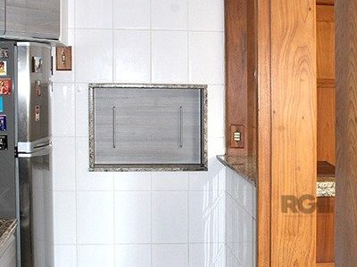 Apartamento à venda com 61m², 2 quartos, 1 suíte, 2 vagas no bairro Petrópolis em Porto Alegre - Foto 11