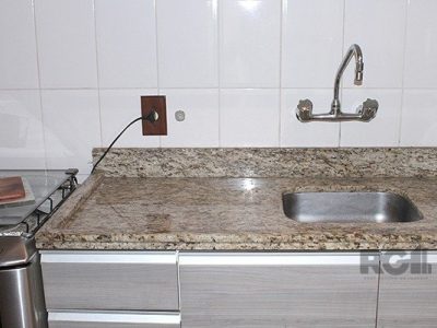 Apartamento à venda com 61m², 2 quartos, 1 suíte, 2 vagas no bairro Petrópolis em Porto Alegre - Foto 12