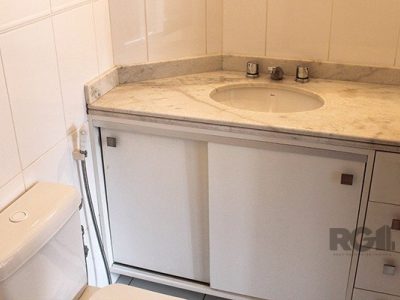 Apartamento à venda com 61m², 2 quartos, 1 suíte, 2 vagas no bairro Petrópolis em Porto Alegre - Foto 19