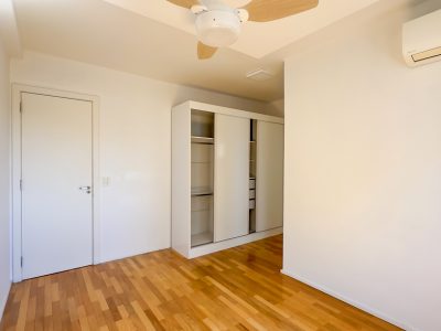 Apartamento à venda com 78m², 3 quartos, 1 suíte, 2 vagas no bairro Passo d'Areia em Porto Alegre - Foto 21