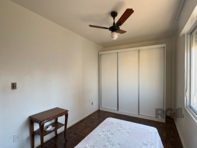 Apartamento à venda com 55m², 2 quartos no bairro Centro Histórico em Porto Alegre - Foto 12