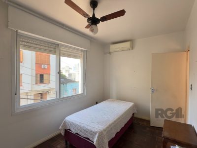 Apartamento à venda com 55m², 2 quartos no bairro Centro Histórico em Porto Alegre - Foto 14