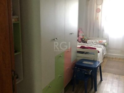 Casa Condominio à venda com 220m², 3 quartos, 1 suíte, 2 vagas no bairro Tristeza em Porto Alegre - Foto 18