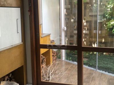 Casa Condominio à venda com 220m², 3 quartos, 1 suíte, 2 vagas no bairro Tristeza em Porto Alegre - Foto 28