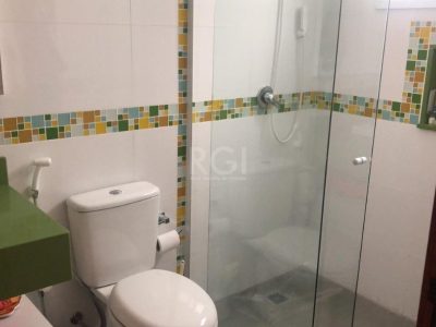 Casa Condominio à venda com 220m², 3 quartos, 1 suíte, 2 vagas no bairro Tristeza em Porto Alegre - Foto 37