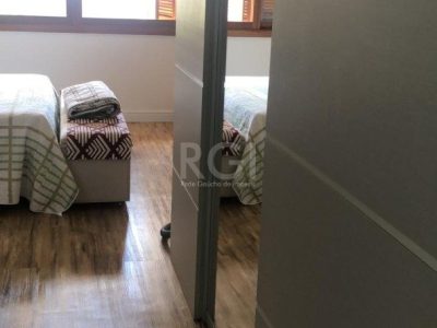 Casa Condominio à venda com 220m², 3 quartos, 1 suíte, 2 vagas no bairro Tristeza em Porto Alegre - Foto 38