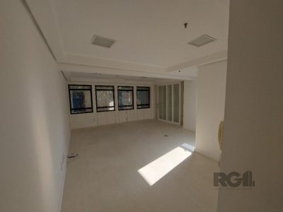 Conjunto/Sala à venda com 44m² no bairro Moinhos de Vento em Porto Alegre - Foto 18