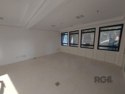 Conjunto/Sala à venda com 44m² no bairro Moinhos de Vento em Porto Alegre - Foto 25