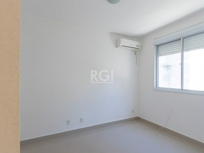 Apartamento à venda com 46m², 2 quartos, 1 vaga no bairro Ipanema em Porto Alegre - Foto 12